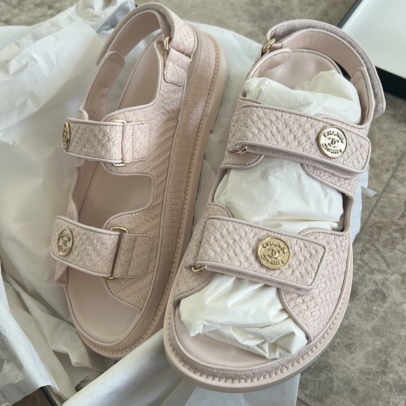 COPY - chanel shoes - Picture 4 of 4